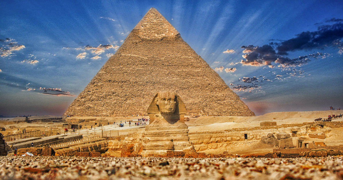 Gize Piramitleri, Sakkara ve Memphis: Öğle Yemeği ile Özel Tur